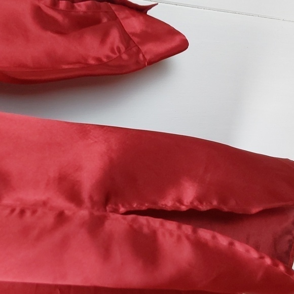 Diane Von Furstenberg Womens Red Satin Sleep Shirt Pajama Soft silky Sz.M - Picture 7 of 8